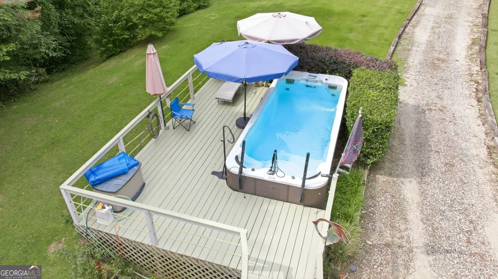 975 Chattahoochee WAY Cornelia, GA 30531