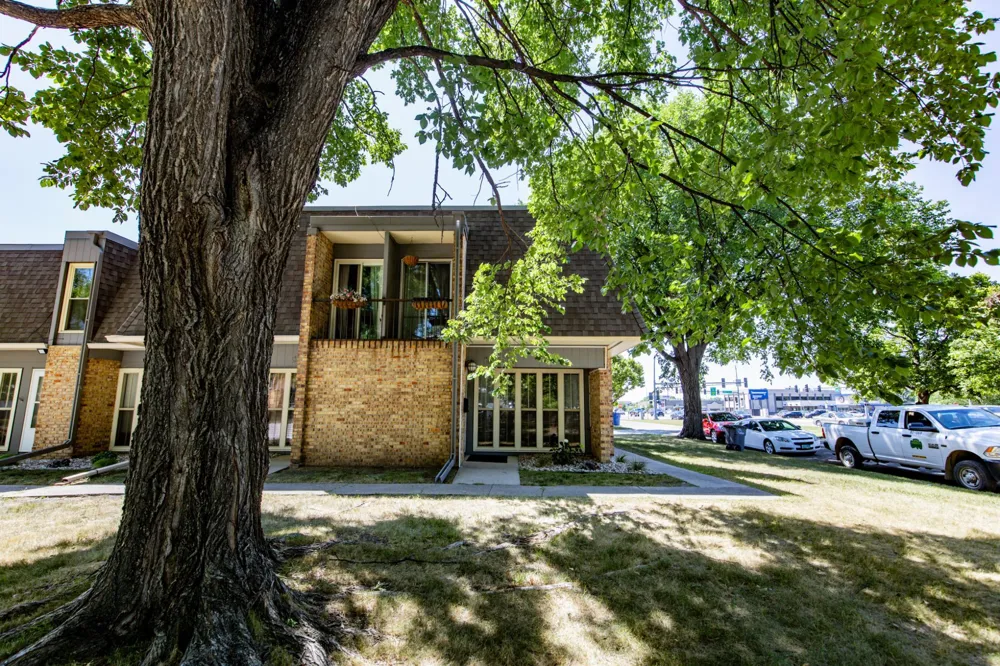 801 23rd Avenue S Moorhead, MN 56560