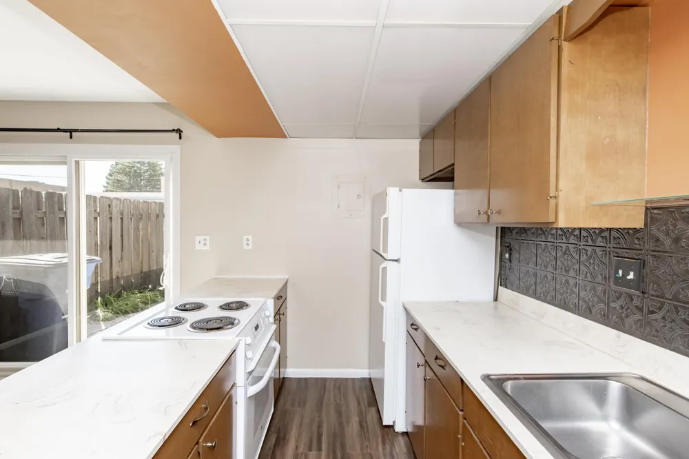 801 23rd Avenue S Moorhead, MN 56560