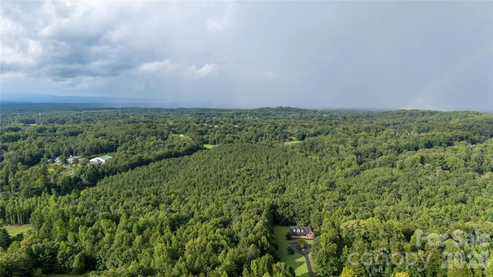 2715 Moose Lodge Street Valdese, NC 28690
