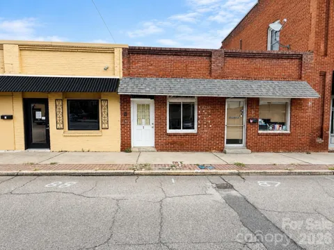 7 E Liberty Street