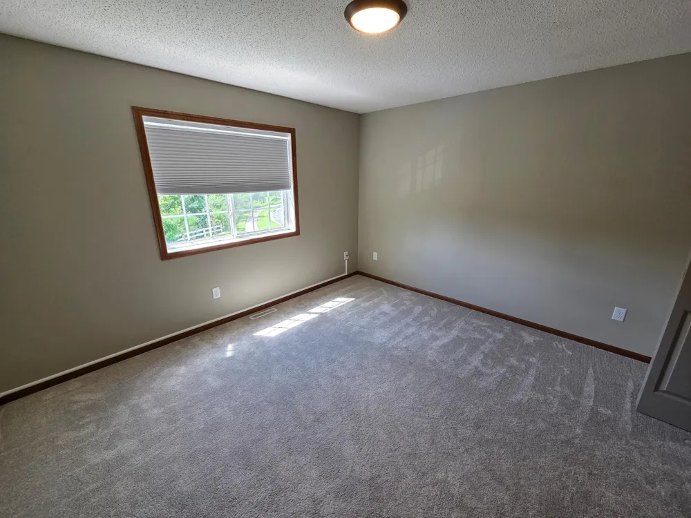 18442 Lafayette Way #628E Lakeville, MN 55044