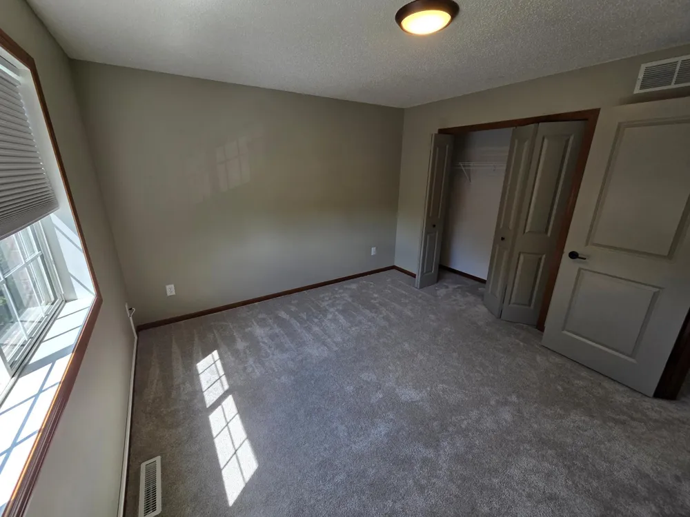 18442 Lafayette Way #628E Lakeville, MN 55044