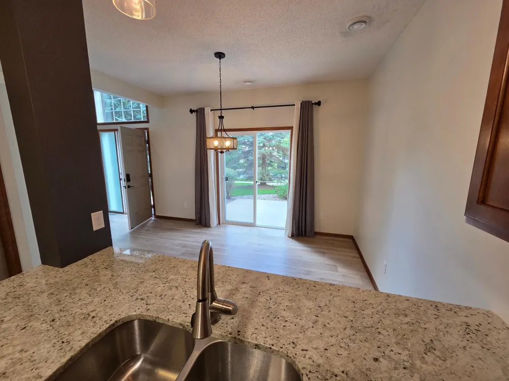 18442 Lafayette Way #628E Lakeville, MN 55044