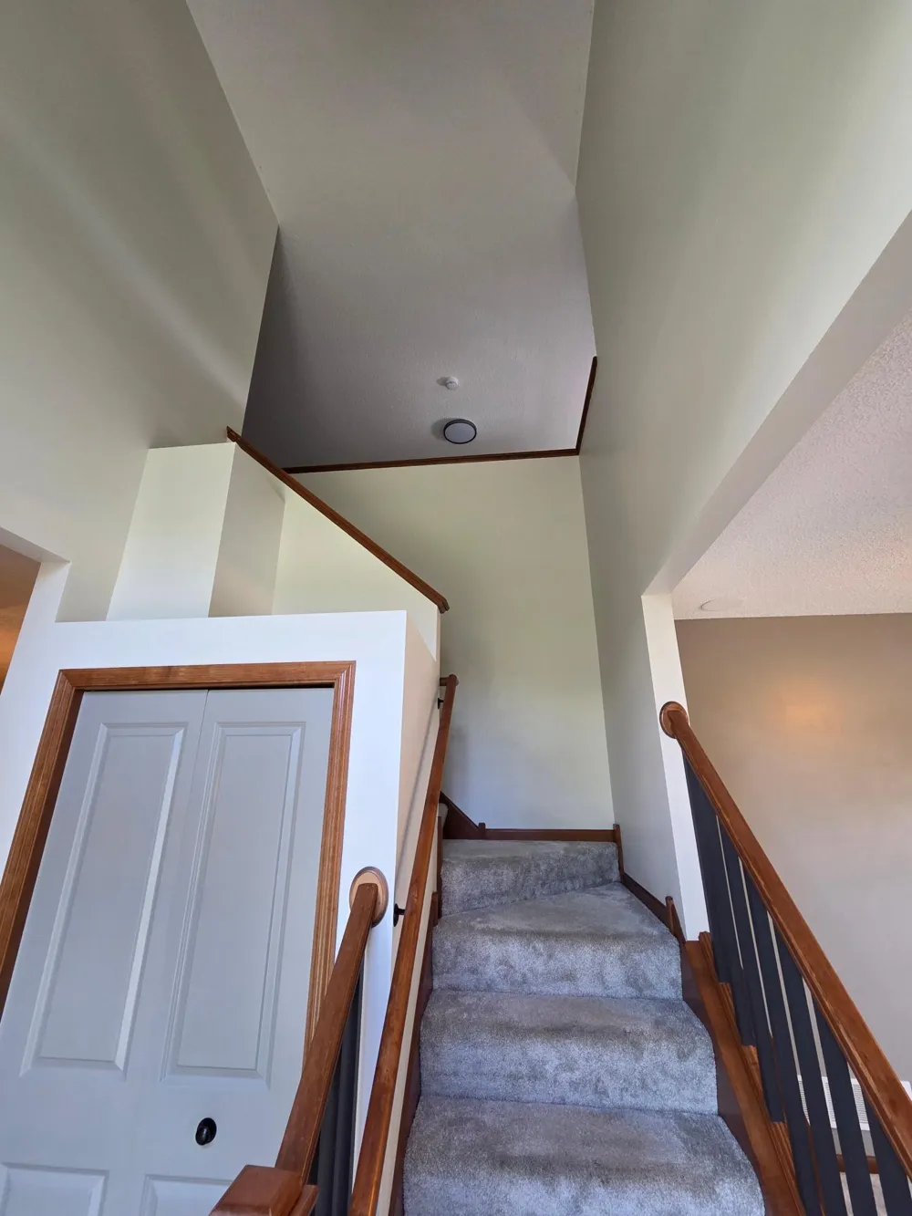 18442 Lafayette Way #628E Lakeville, MN 55044