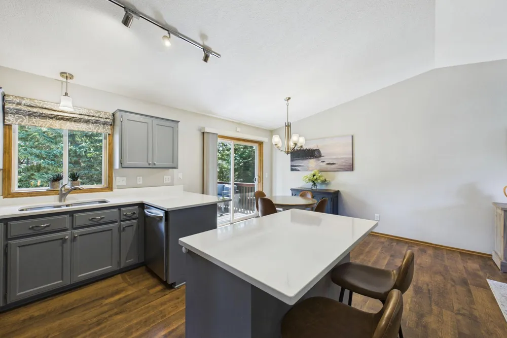 1401 Driving Park Road Stillwater, MN 55082
