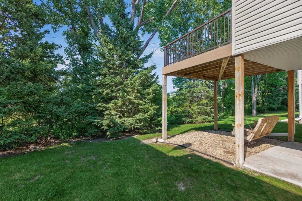8808 Preserve Trail Savage, MN 55378