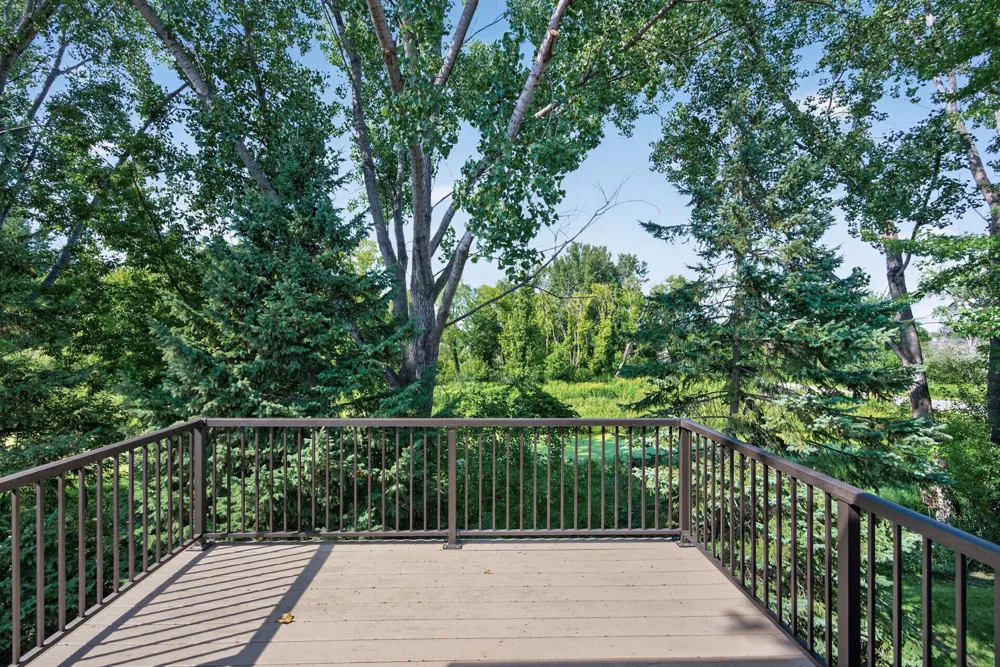 8808 Preserve Trail Savage, MN 55378
