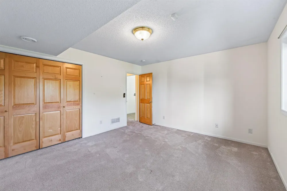 8808 Preserve Trail Savage, MN 55378