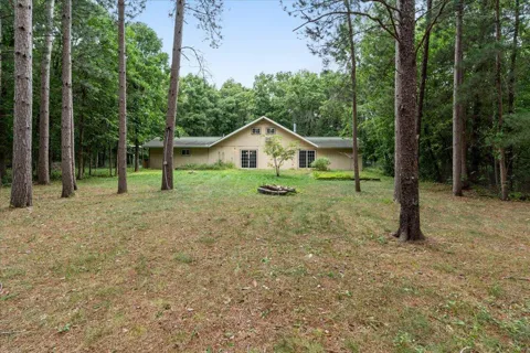 5457 Erin Road
