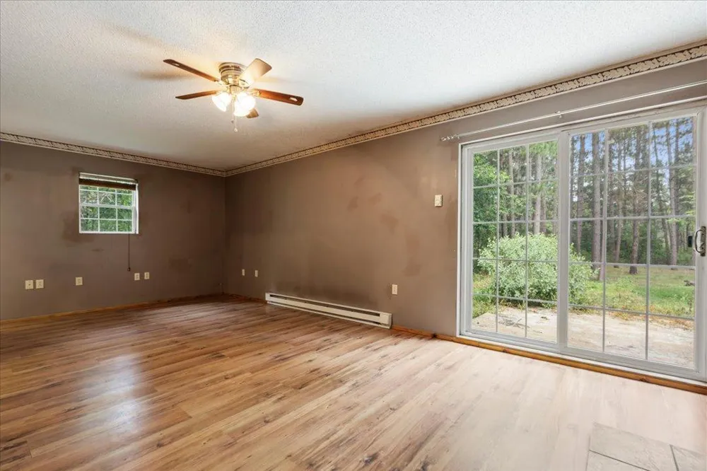 5457 Erin Road Brainerd, MN 56401