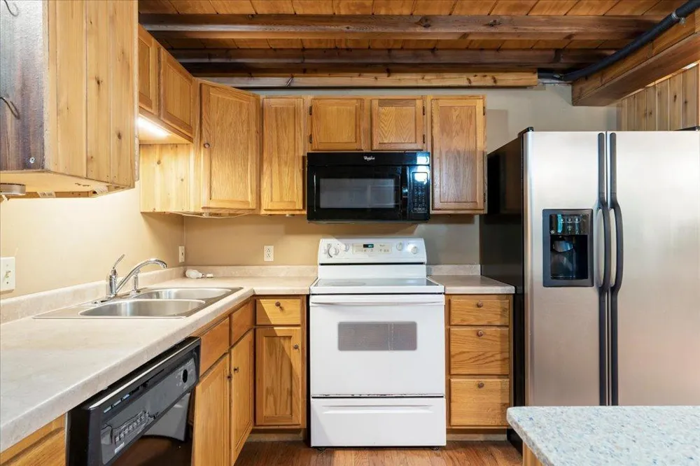 5457 Erin Road Brainerd, MN 56401