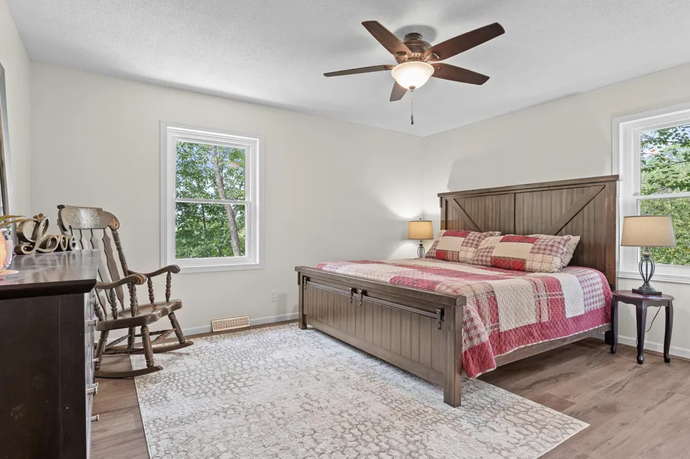 N15648 W Prairie Road Trempealeau, WI 54661