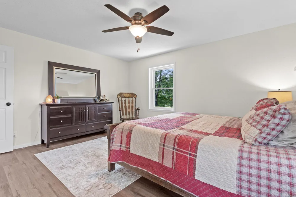 N15648 W Prairie Road Trempealeau, WI 54661