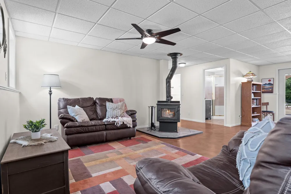 N15648 W Prairie Road Trempealeau, WI 54661