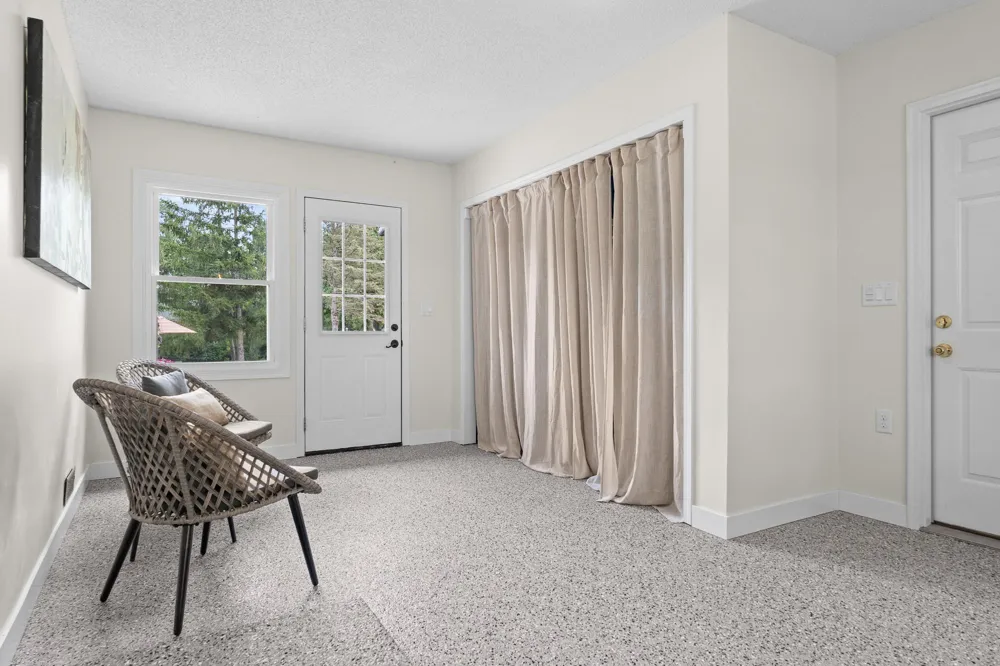 N15648 W Prairie Road Trempealeau, WI 54661