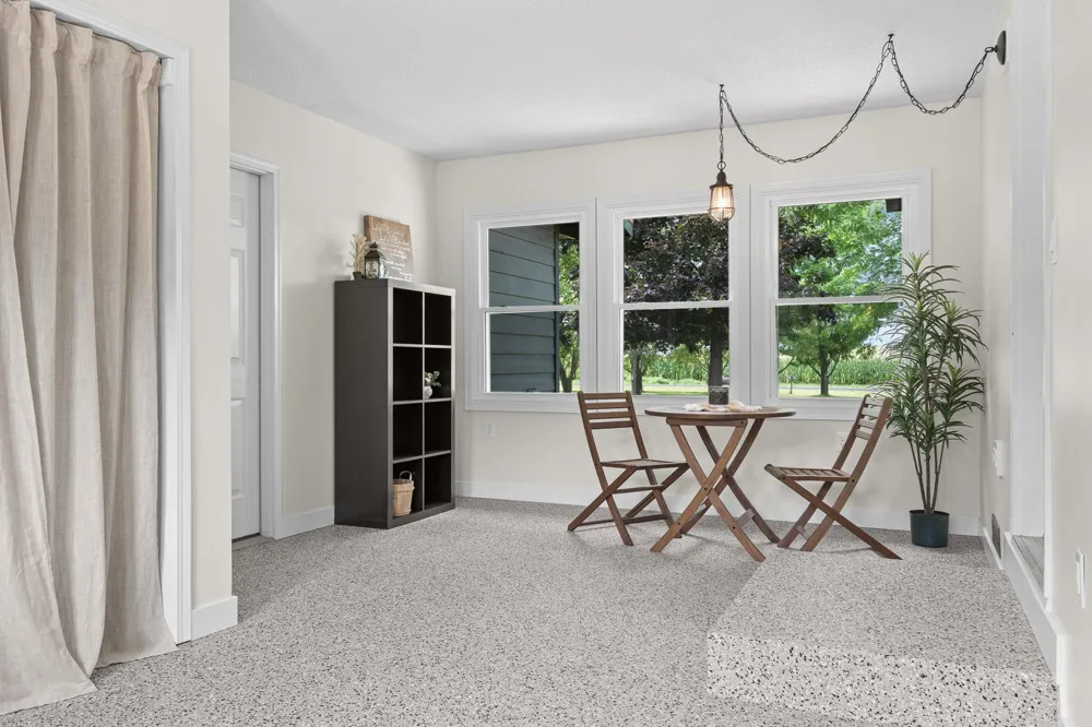 N15648 W Prairie Road Trempealeau, WI 54661