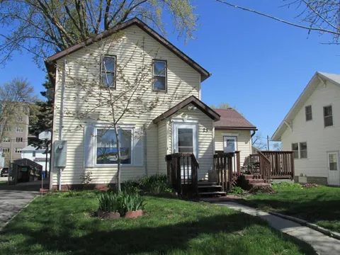 23 6th Street NW