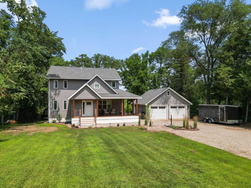 13701 186th Avenue NW Elk River, MN 55330