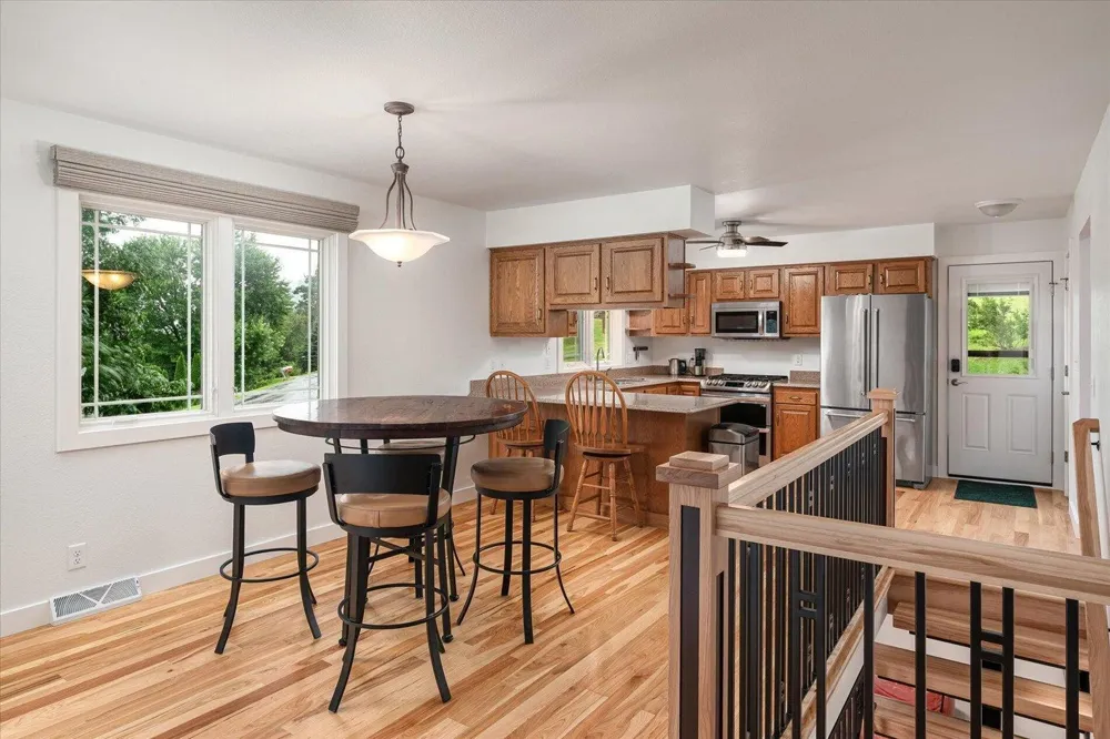 4251 Paar Street La Crescent, MN 55947