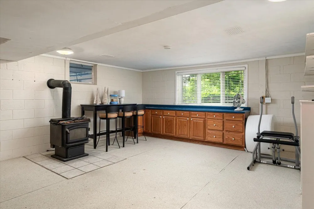 4251 Paar Street La Crescent, MN 55947