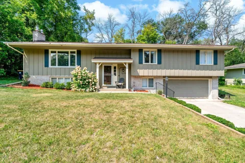 12708 Parkwood Drive