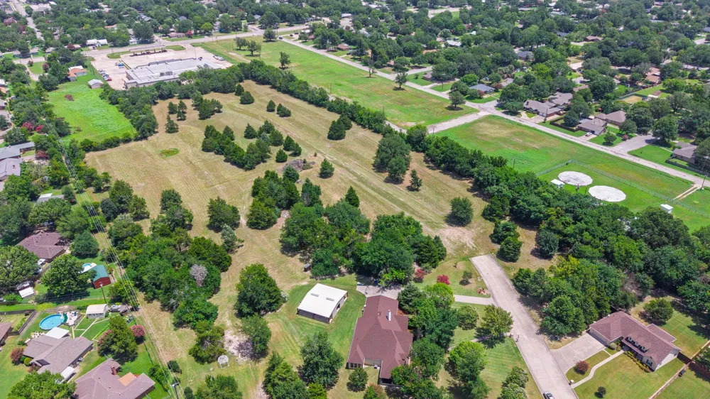 Deer Trail Commerce, TX 75428