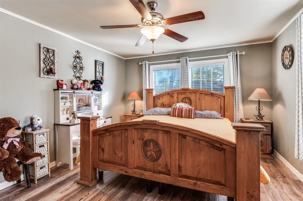 2601 Murphy Drive Bedford, TX 76021