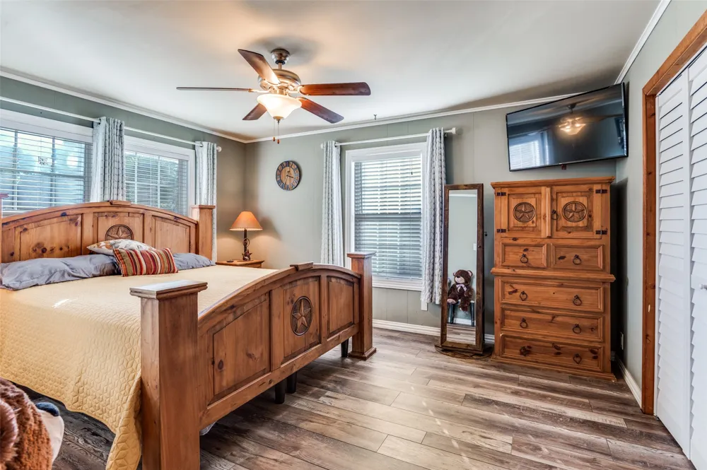 2601 Murphy Drive Bedford, TX 76021