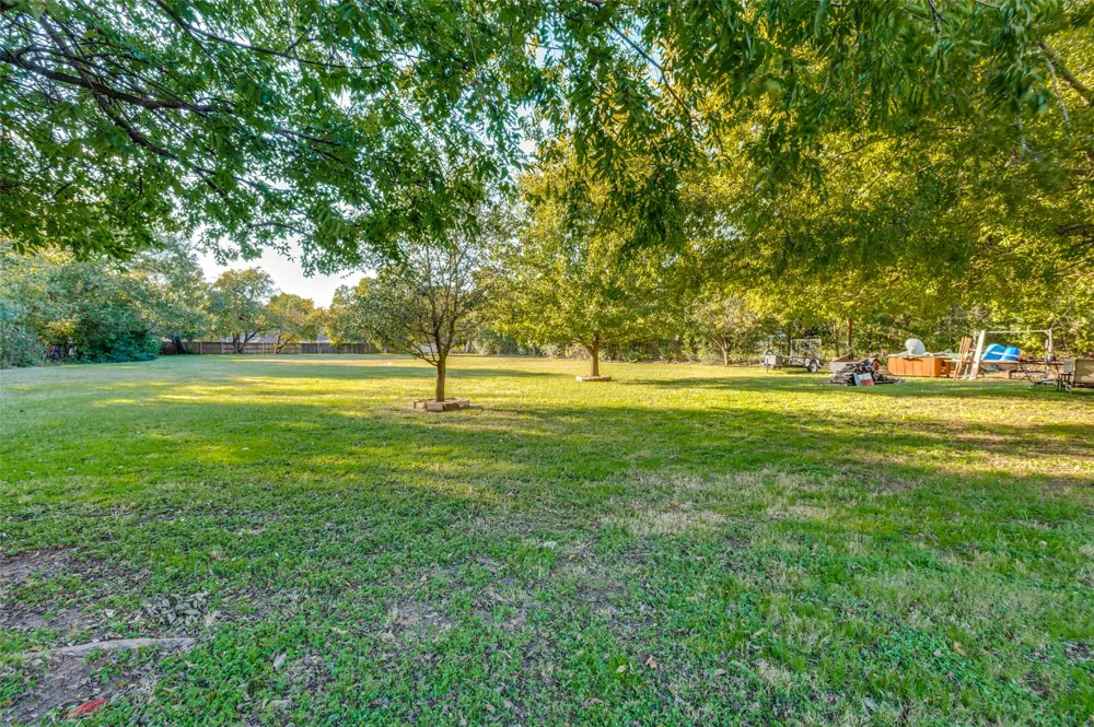 2601 Murphy Drive Bedford, TX 76021