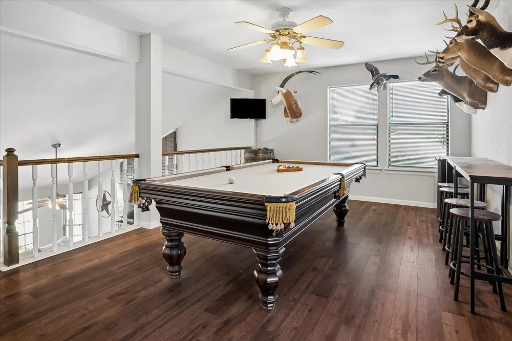 109 Clove Lane Euless, TX 76039