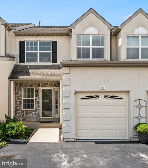 713 WHITETAIL CIRCLE