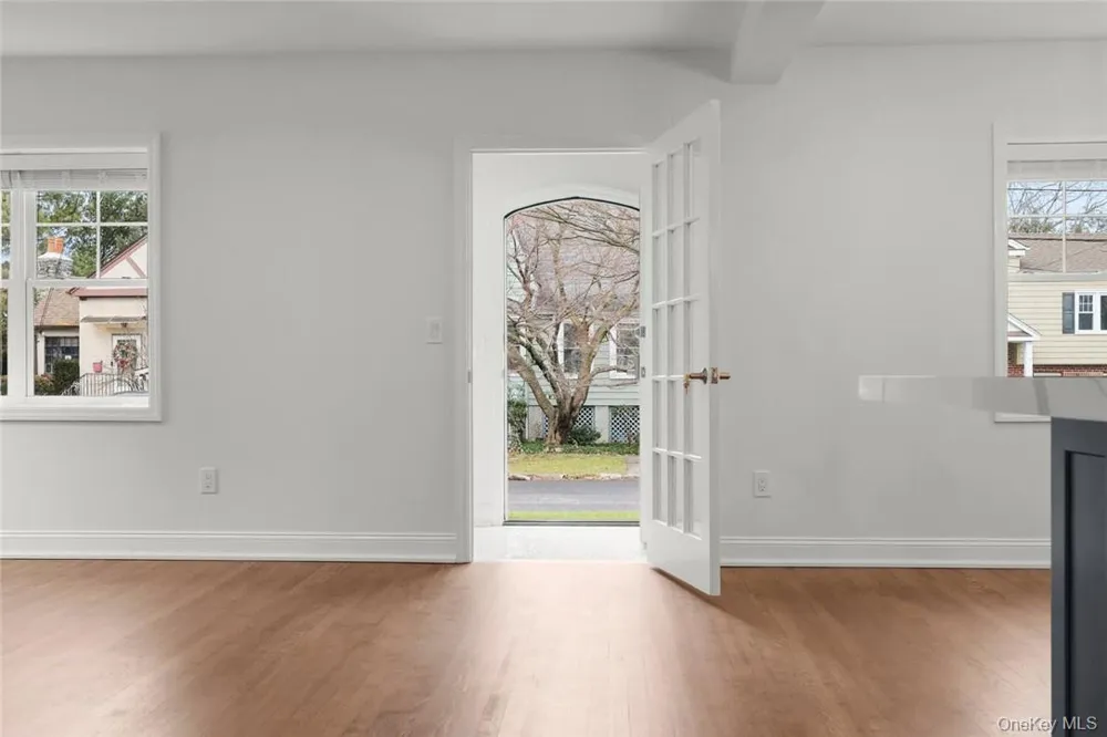517 Walnut Street #A Mamaroneck, NY 10543