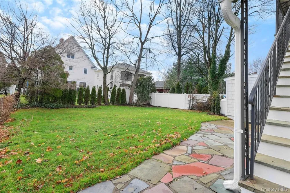 517 Walnut Street #A Mamaroneck, NY 10543