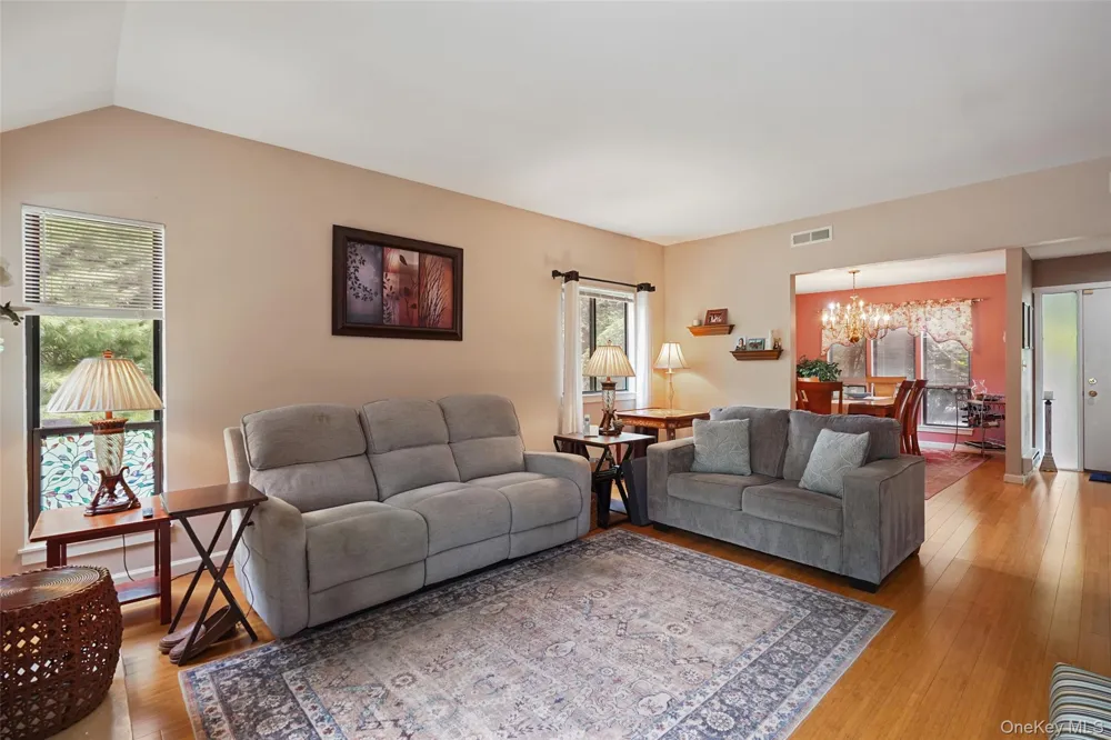 537 Heritage Hills Drive #F Somers, NY 10589