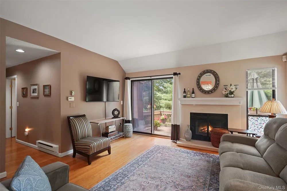 537 Heritage Hills Drive #F Somers, NY 10589