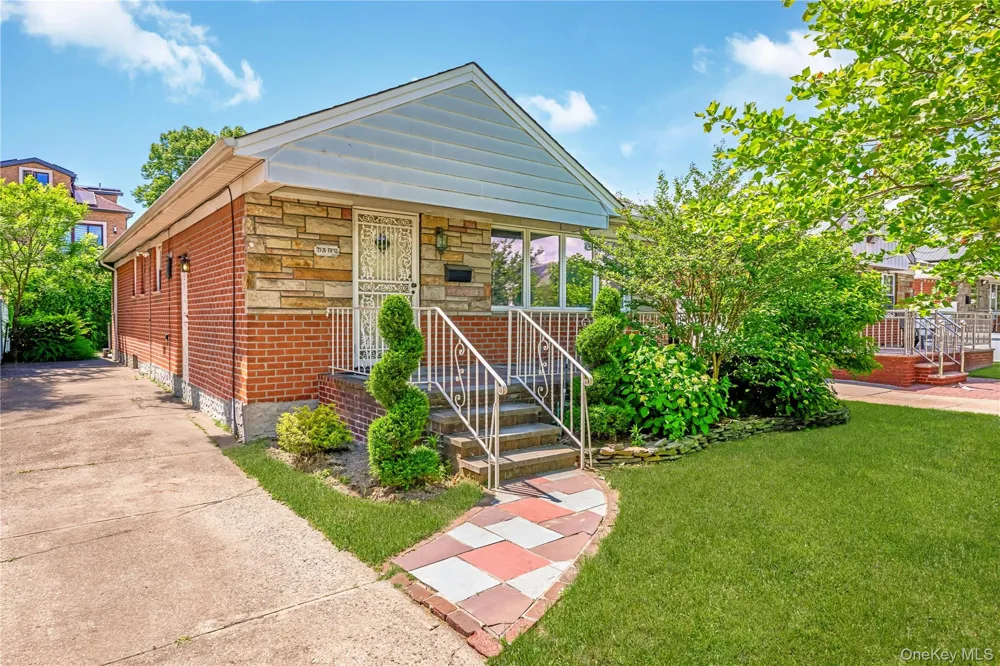7326 171st Street Fresh Meadows, NY 11366