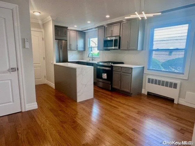 254 E Beech Street Long Beach, NY 11561