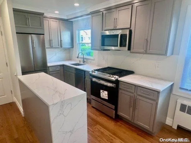254 E Beech Street Long Beach, NY 11561