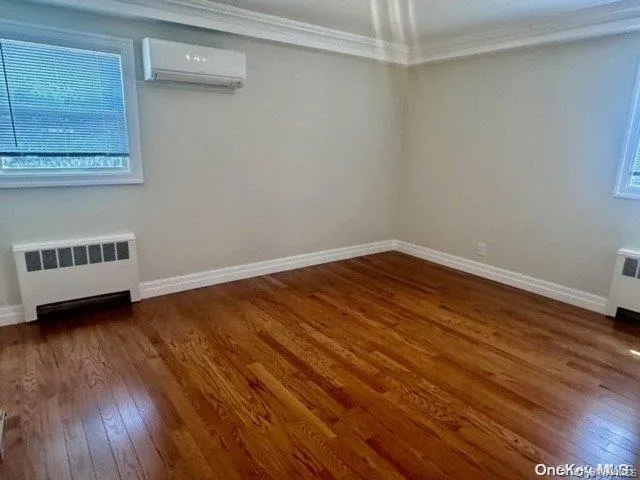 254 E Beech Street Long Beach, NY 11561