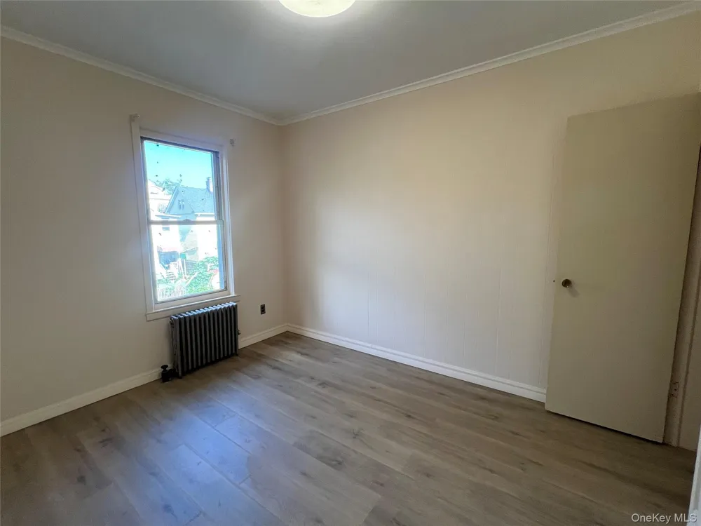 95-27 116th Street Richmond Hill, NY 11419