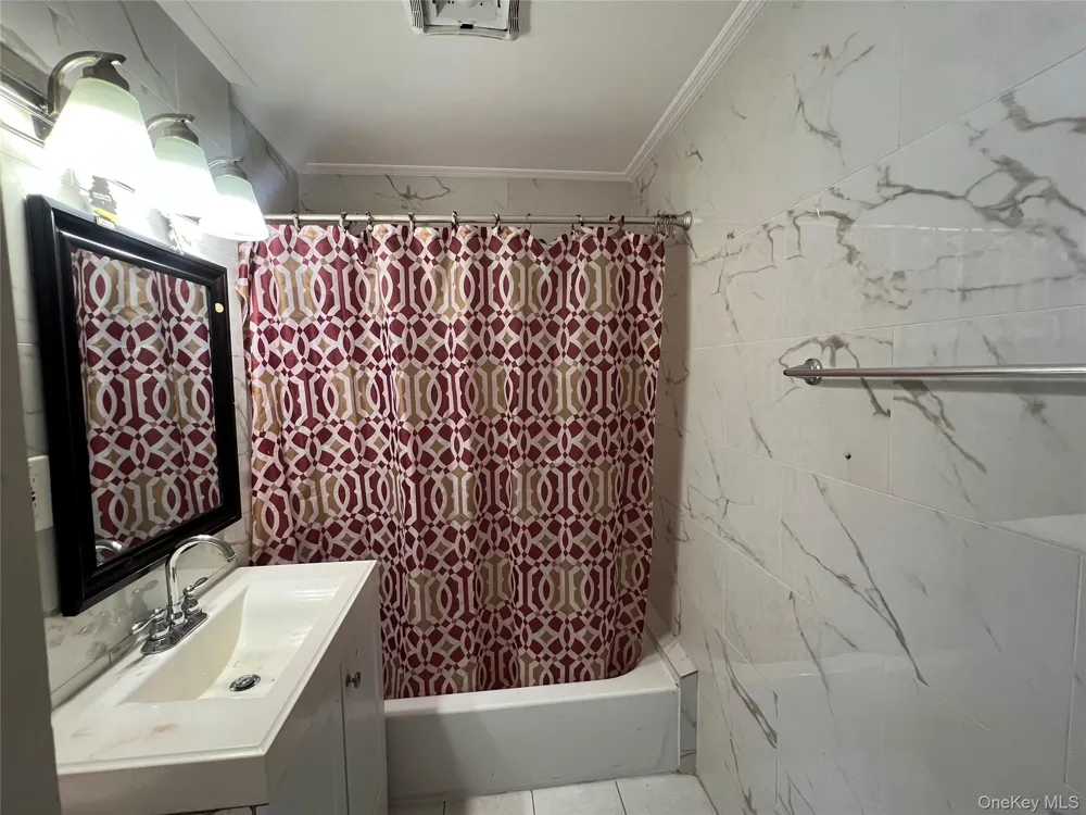 95-27 116th Street Richmond Hill, NY 11419