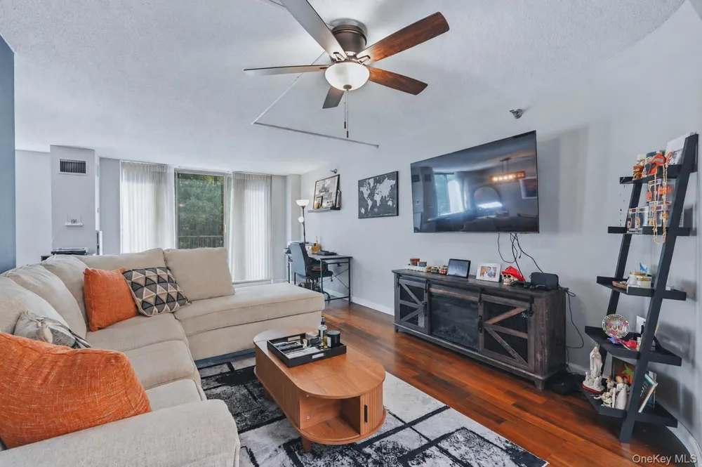 302 Church Street #3H White Plains, NY 10603