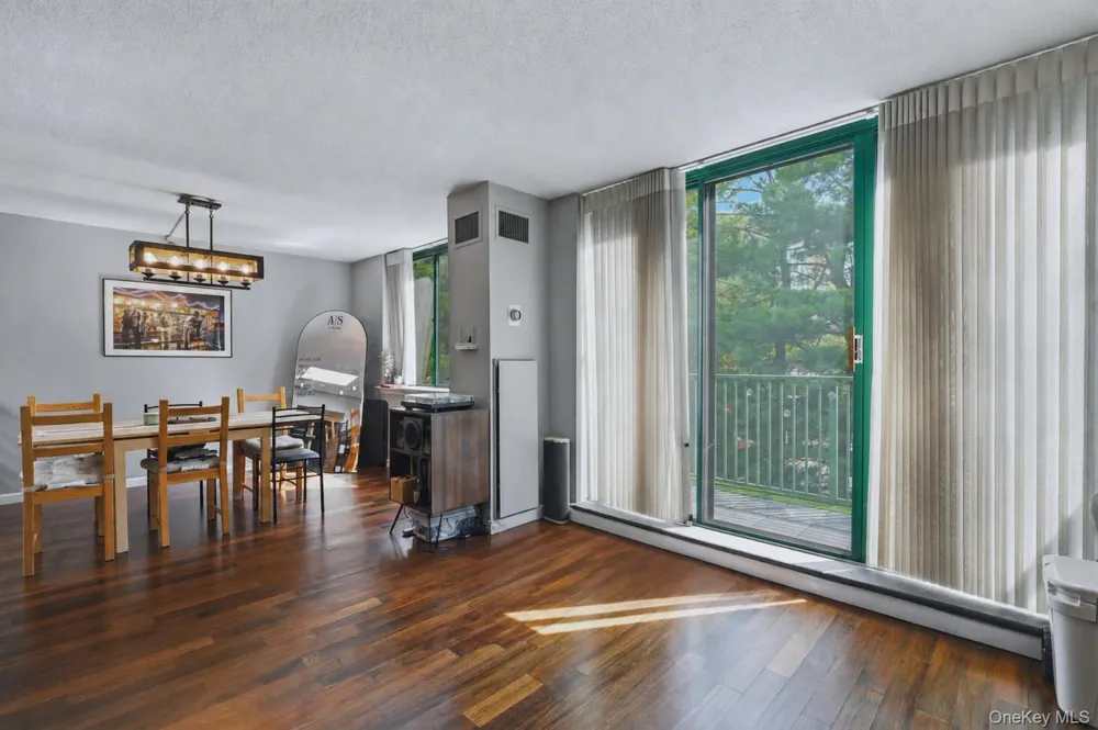 302 Church Street #3H White Plains, NY 10603