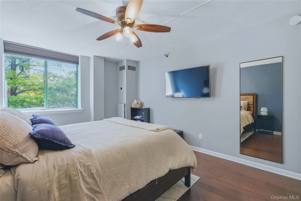 302 Church Street #3H White Plains, NY 10603