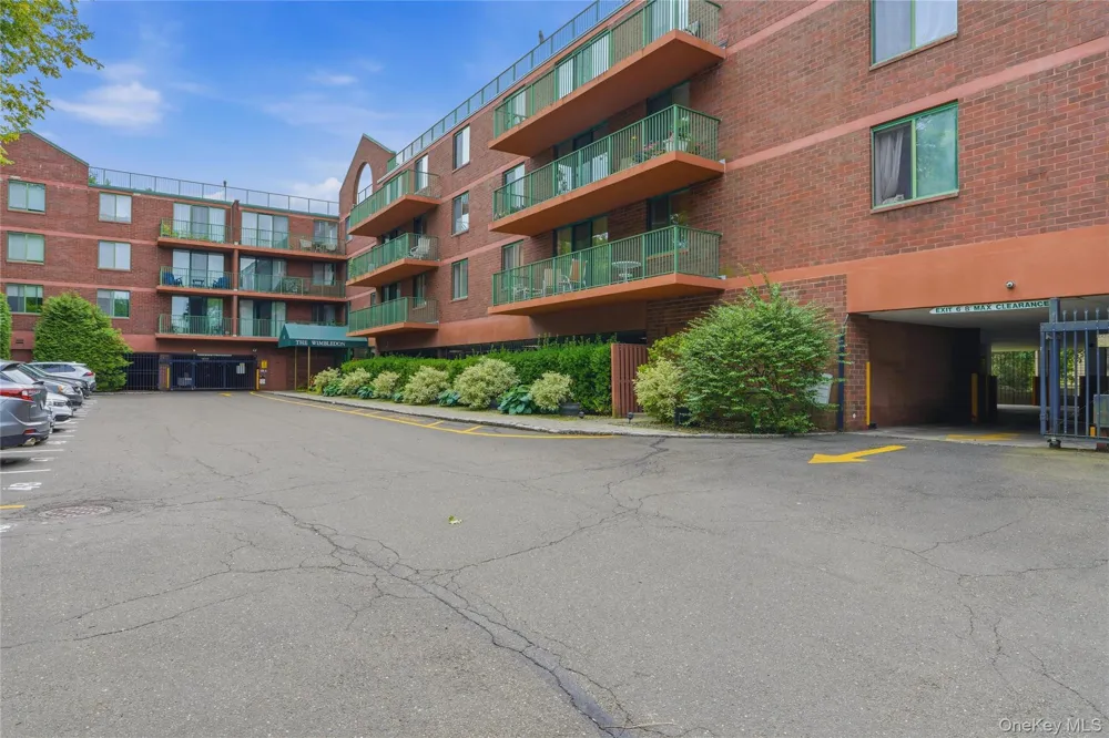 302 Church Street #3H White Plains, NY 10603