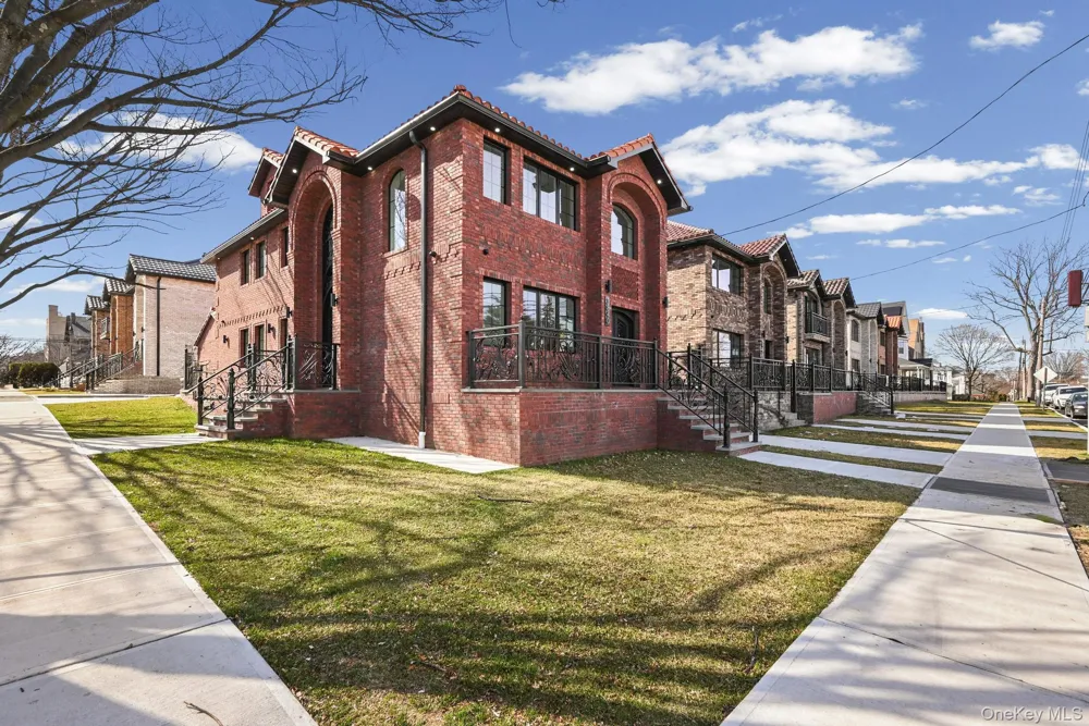 38-40 215 STREET Flushing, NY 11361
