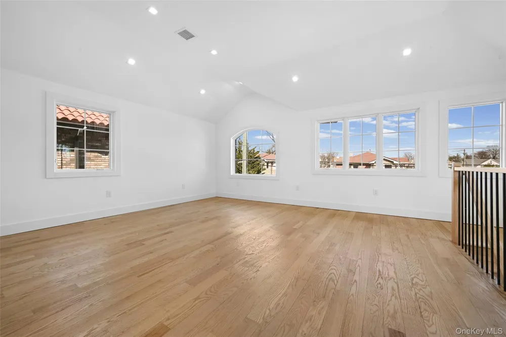 38-40 215 STREET Flushing, NY 11361