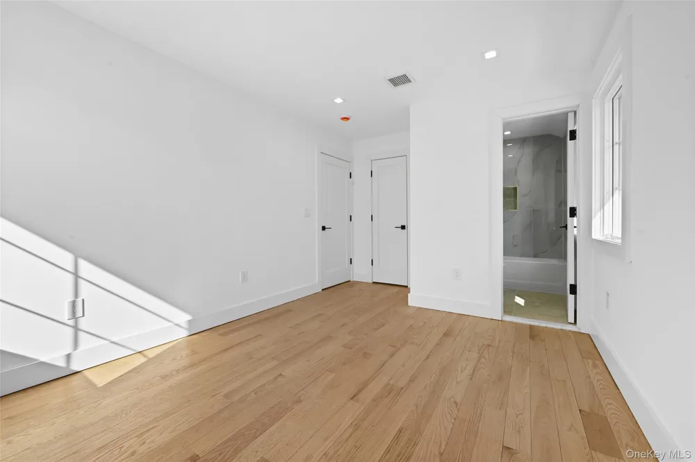 38-40 215 STREET Flushing, NY 11361