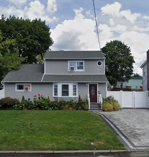 95 E Booker Avenue
